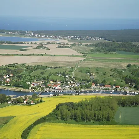 Fischerhaus Seeblick - Nr. 9 Seedorf (Rugen)